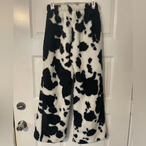 Cow print fleece pants (shein XS)